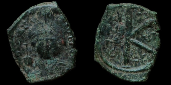 Demi Follis de Justinien émis à Thessalonique