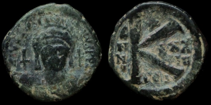 Demi Follis de Justinien émis à Thessalonique