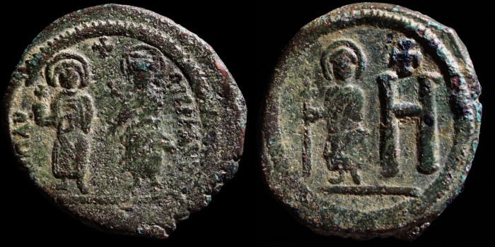 Follis de Maurice et Constantina émis à Cherson