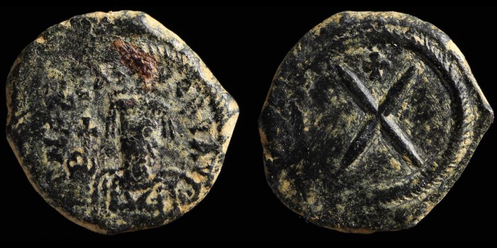 Decanummium de Phocas émis à Constantinople