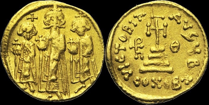 Solidus, 635-636, Constantinople. Off. B. 9e indiction. émis sous Héraclius