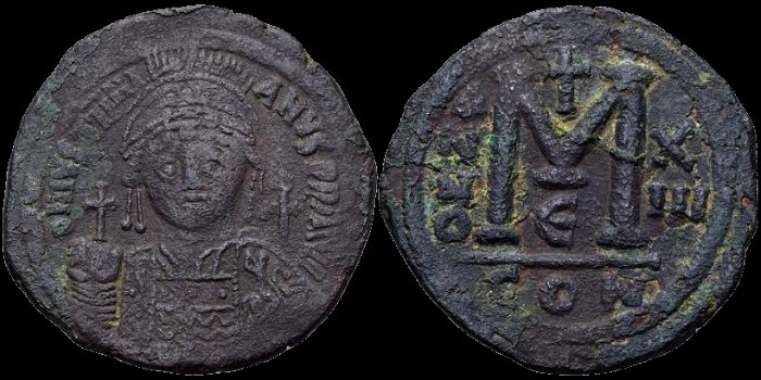 Follis de Justinien émis à Constantinople ? Anno XIII