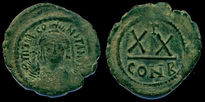 demi follis de Tibère Constantin émis à Constantinople