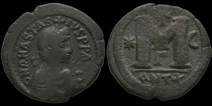 Follis d'Anastase émis à Antioche