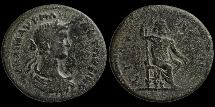 AE33 de Caracalla émis à Etenna en Pisidie