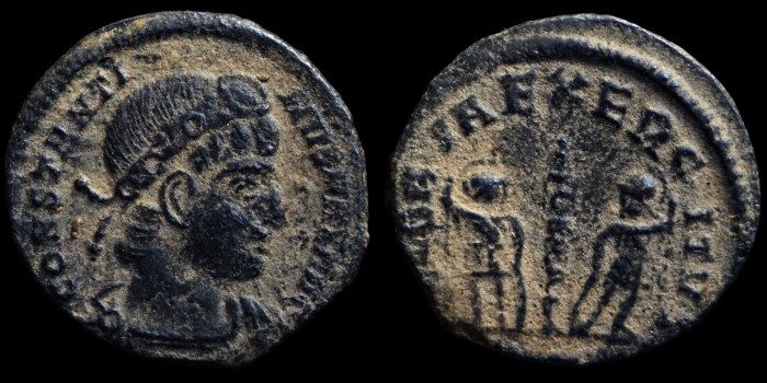 AE3 Centenionalis de Constantin aux 2 soldats émis à Antioche