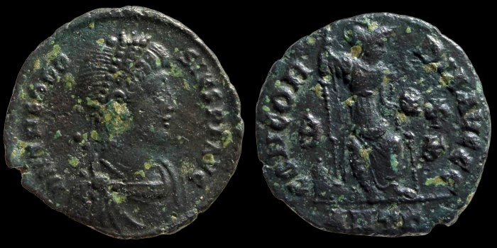AE3 Centenionalis de Théodose avec Concordia émis à Antioche