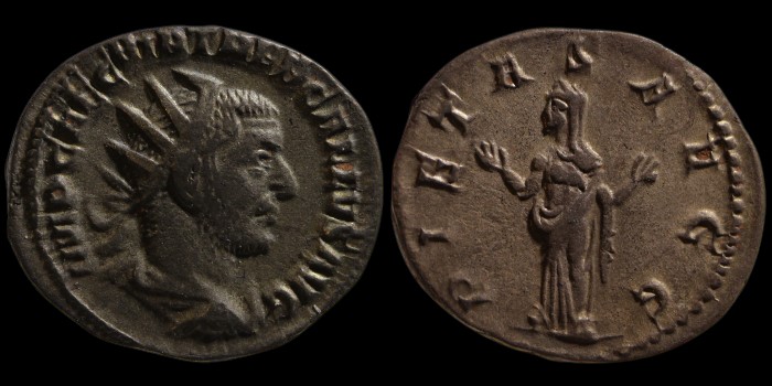 Antoninien Trebonien Galle avec Pietas