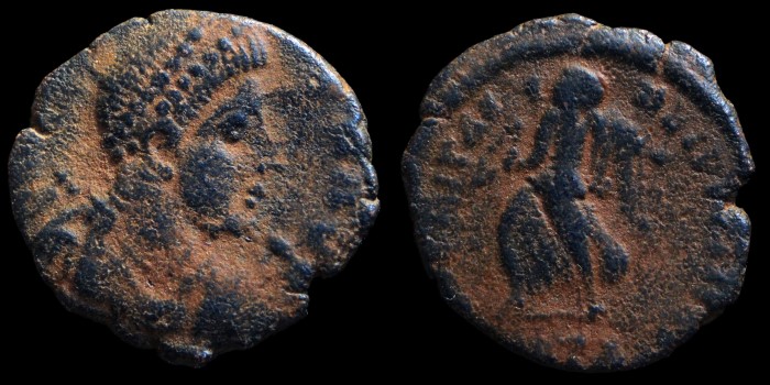 AE3 Centenionalis de Valens avec la victoire émis à Antioche