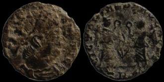 RIC VIII 185 Trèves - AE4 Centenionalis réduit de Constans 2 victoires émis à Thessalonique