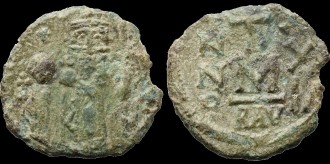 Sear 915 - Follis d'Héraclius émis à Ravenne