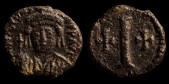Sear 472 - Decanummium de Tibère Constantin émis à Ravenne