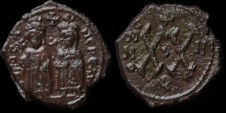 Sear 673 - Demi follis de Phocas émis à Theoupolis Anno II