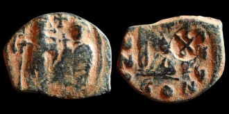MIB km1b, Foss cm1.t2 - Follis d'Héraclius émis à Constantinople avec contremarque