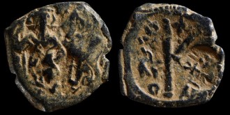 MIB km2a var, Foss cm3 - Demi follis d'Héraclius émis à Constantinople avec contremarque