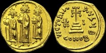 Sear 763 - Solidus, 636-637, Constantinople. Off. tenant 10e indiction. émis sous Héraclius