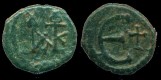 Sear 386 - Pentanummium de Justin II au monogramme émis à Antioche