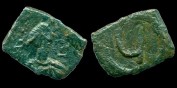 Sear 647 - Pentanummium de Phocas émis à Constantinople