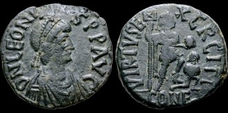 RIC X 654 Constantinople - Majorina de Leo I pour Cherson